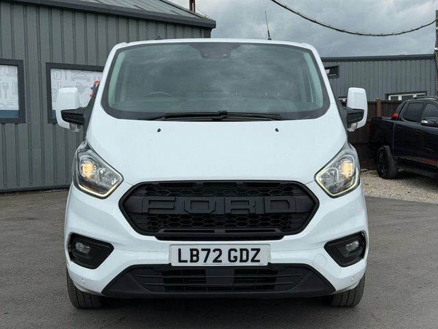 Ford Transit Custom 2.0 300 Ecoblue Limited Panel Van Manua LB72GDZ White #2