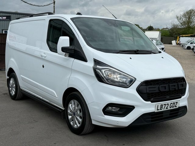 Ford Transit Custom 2.0 300 Ecoblue Limited Panel Van Manua LB72GDZ White #3