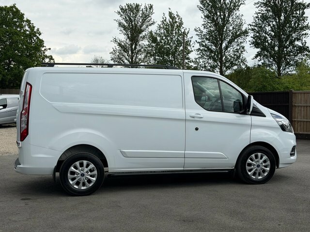Ford Transit Custom 2.0 300 Ecoblue Limited Panel Van Manua LB72GDZ White #6