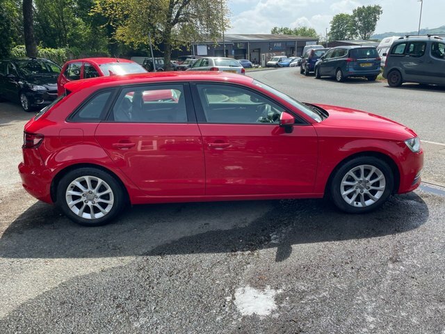 Audi A3 1.4 Tfsi Se Sportback Euro 5 S RK63SLV Red #3