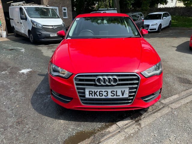 Audi A3 1.4 Tfsi Se Sportback Euro 5 S Red