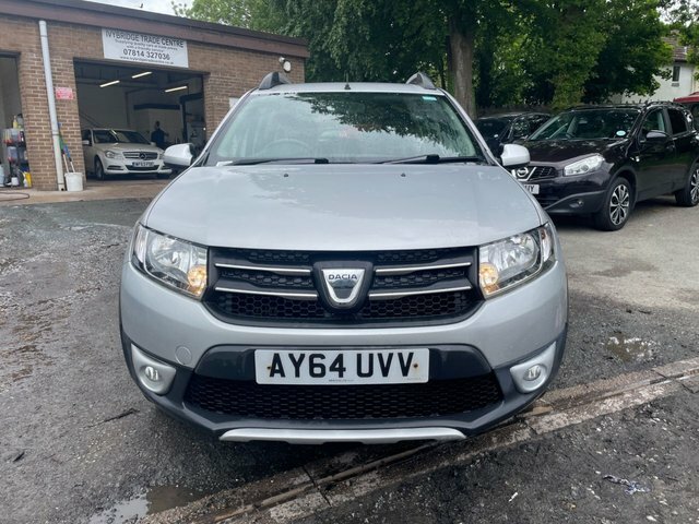 Dacia Sandero Stepway 0.9 Tce Laureate Hatchback Euro Silver