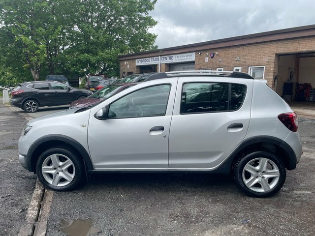 Dacia Sandero Stepway 0.9 Tce Laureate Hatchback Euro Silver #3