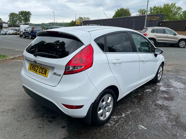 Ford Fiesta 1.6 Tdci Econetic Dpf Titanium Hatchback Diese EK62OEN White #6