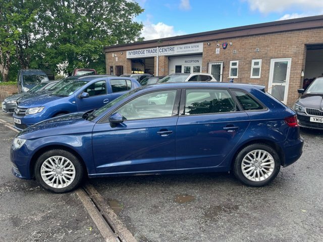 Audi A3 2.0 Tdi Se Technik Sportback Eur WK16AXJ Blue #3