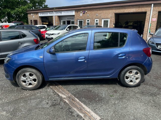 Dacia Sandero 0.9 Tce Laureate Hatchback Euro Blue #3