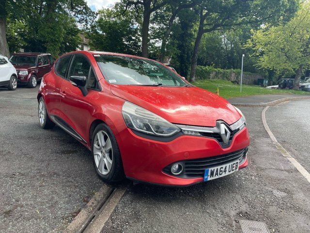 Renault Clio 1.2 16V Dynamique Medianav Hatchback Ma Red
