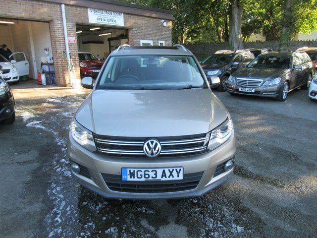 Volkswagen Tiguan 2.0 Tdi Bluemotion Tech Match Suv Dsg E Beige