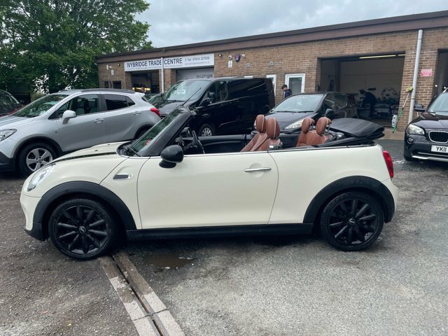 Mini Convertible 1.5 Cooper Convertible Euro 6 S WF17UEL White #5