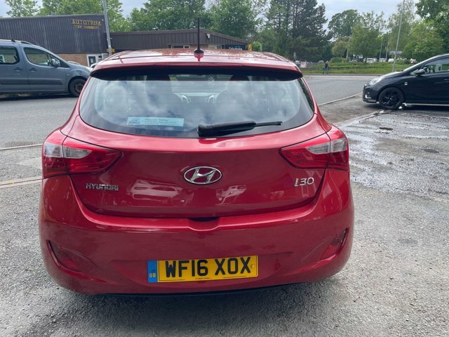 Hyundai I30 1.6 Crdi Blue Drive Se Nav Hatchback Ma WF16XOX Red #5