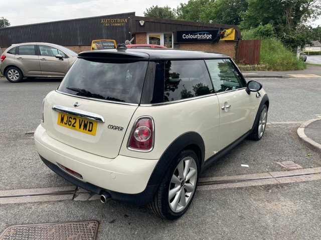 Mini Hatch 1.6 Cooper Hatchback Euro 5 S S White #5