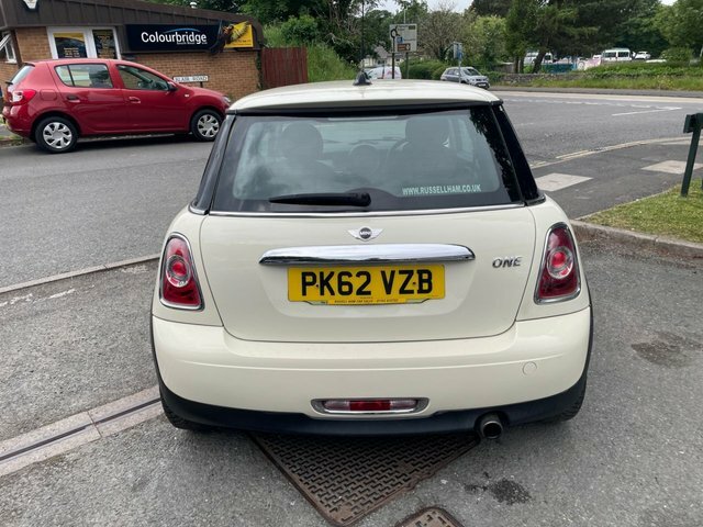 Mini Hatch 1.6 One Hatchback Euro 5 98 Ps PK62VZB White #6