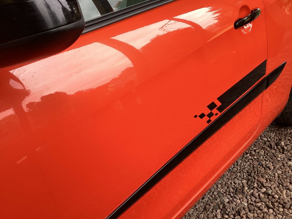 Toyota Aygo 1.0 Vvt-i X-cite CP64GGZ Orange #4