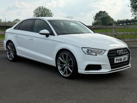 Audi A3 1.0 Tfsi 30 PV19JGY White #2
