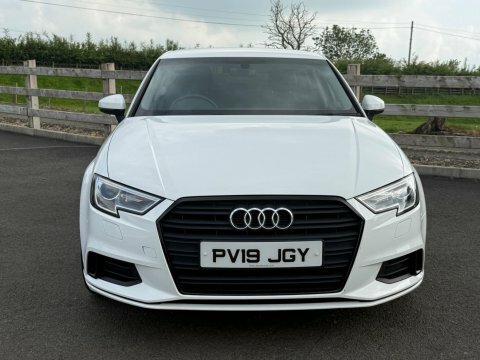 Audi A3 1.0 Tfsi 30 PV19JGY White #6
