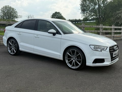 Audi A3 1.0 Tfsi 30 PV19JGY White #3