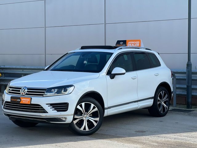 Volkswagen Touareg 2015 3.0 Tdi V6 Bluemotion Tech R-line Tiptronic 4 FY65HXH White #3