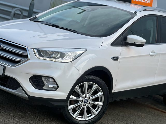 Ford Kuga 2019 2.0 Tdci Ecoblue Titanium Edition Euro 6 Ss YT19SWB White #5