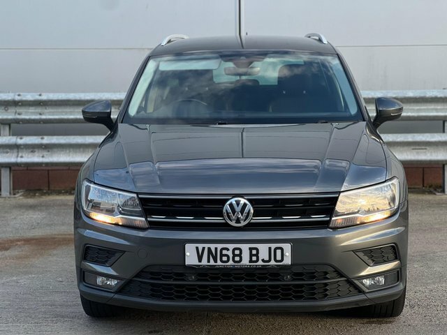 Volkswagen Tiguan 2018 2.0 Tdi Se Navigation Euro 6 Ss VN68BJO Grey #2