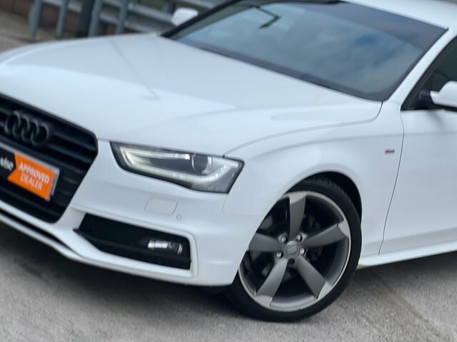 Audi A4 Avant 2013 2.0 Tdi Black Edition Estate Multi YE63KZH Black #4