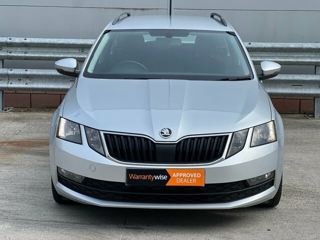 Skoda Octavia 2019 1.6 Tdi Se Estate Dsg Euro 6 Ss SY69LFO Silver #2