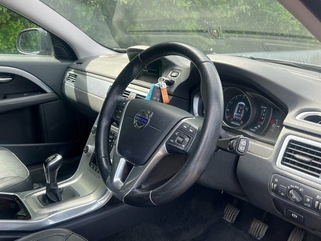 Volvo V70 2016 2.0 D4 Se Nav Estate Euro 6 Grey #3