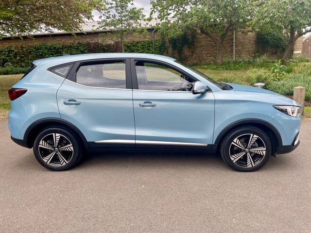 MG ZS Suv LC70UXP Blue #4