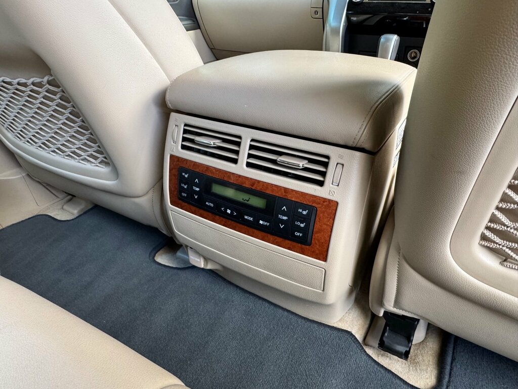 Toyota Land Cruiser V8 4.5 D-4d V8 Black #25