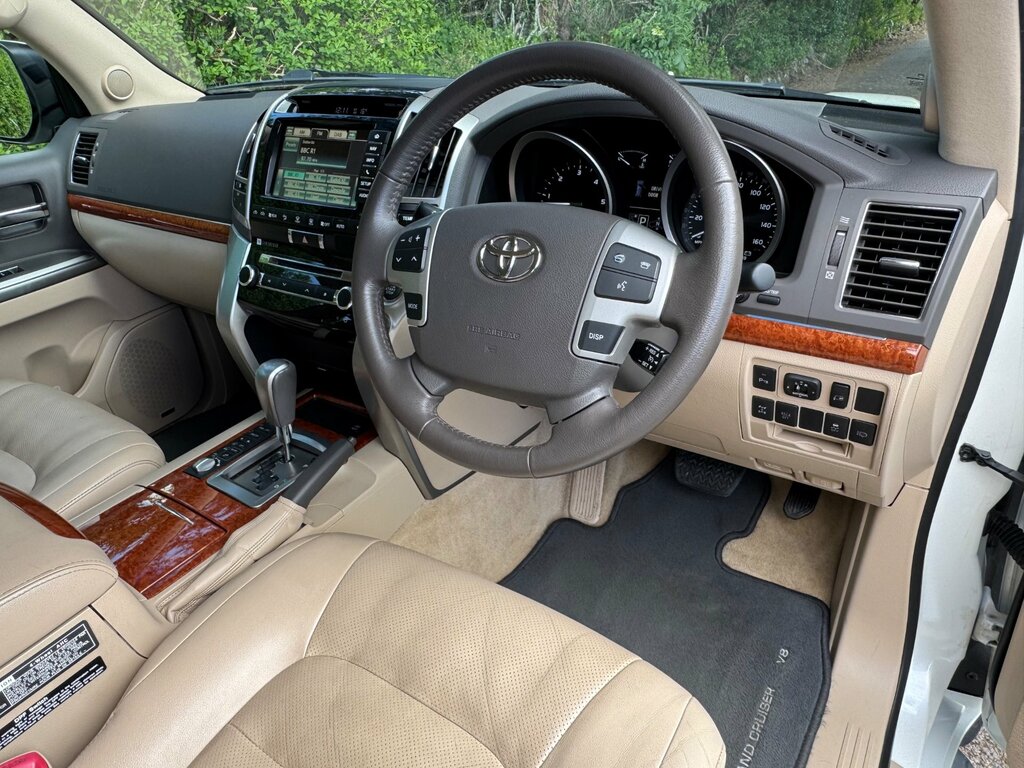 Toyota Land Cruiser V8 4.5 D-4d V8 Black #14