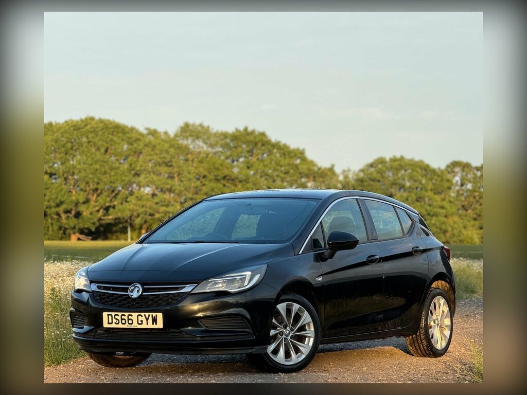 Vauxhall Astra 1.4I Design Euro 6 DS66GYW Black #2