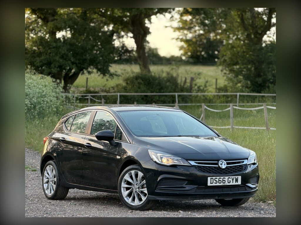 Vauxhall Astra 1.4I Design Euro 6 Black