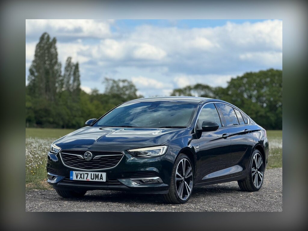 Vauxhall Insignia 2.0 Turbo D Blueinjection Elite Nav Grand Sport Eu VX17UMA Green #3
