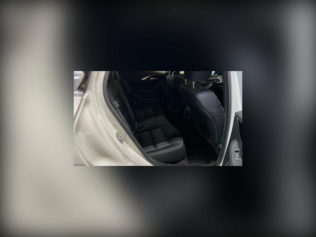 Infiniti Q30 2.2D Se Dct Euro 6 Ss White #4