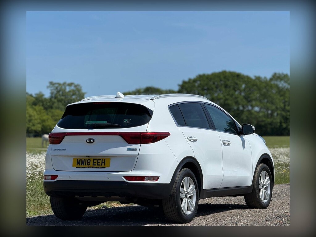 Kia Sportage 1.6 Gdi 2 Euro 6 Ss MW18EEH White #5