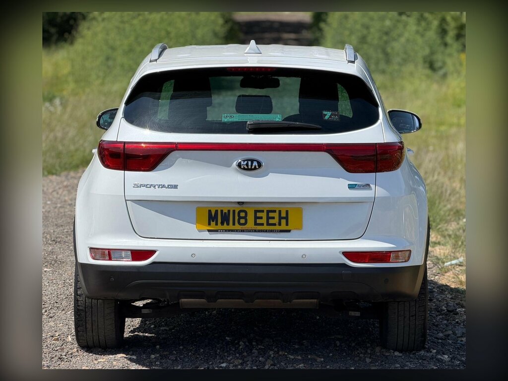 Kia Sportage 1.6 Gdi 2 Euro 6 Ss MW18EEH White #6
