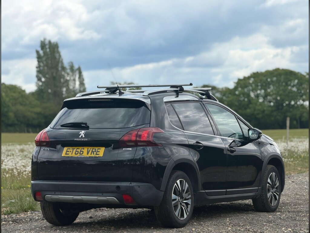 Peugeot 2008 1.2 Puretech Allure Euro 6 ET66VRE Black #5