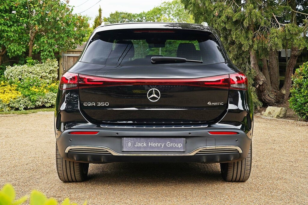 Mercedes-Benz EQA 350 66.5Kwh Amg Line Premium Plus Suv A #4