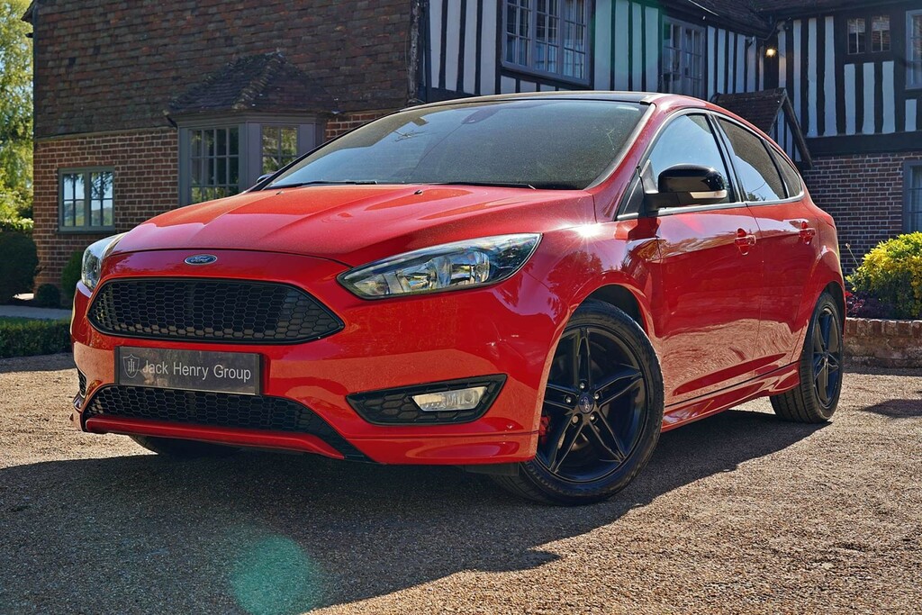 Ford Focus Zetec S Red Edition