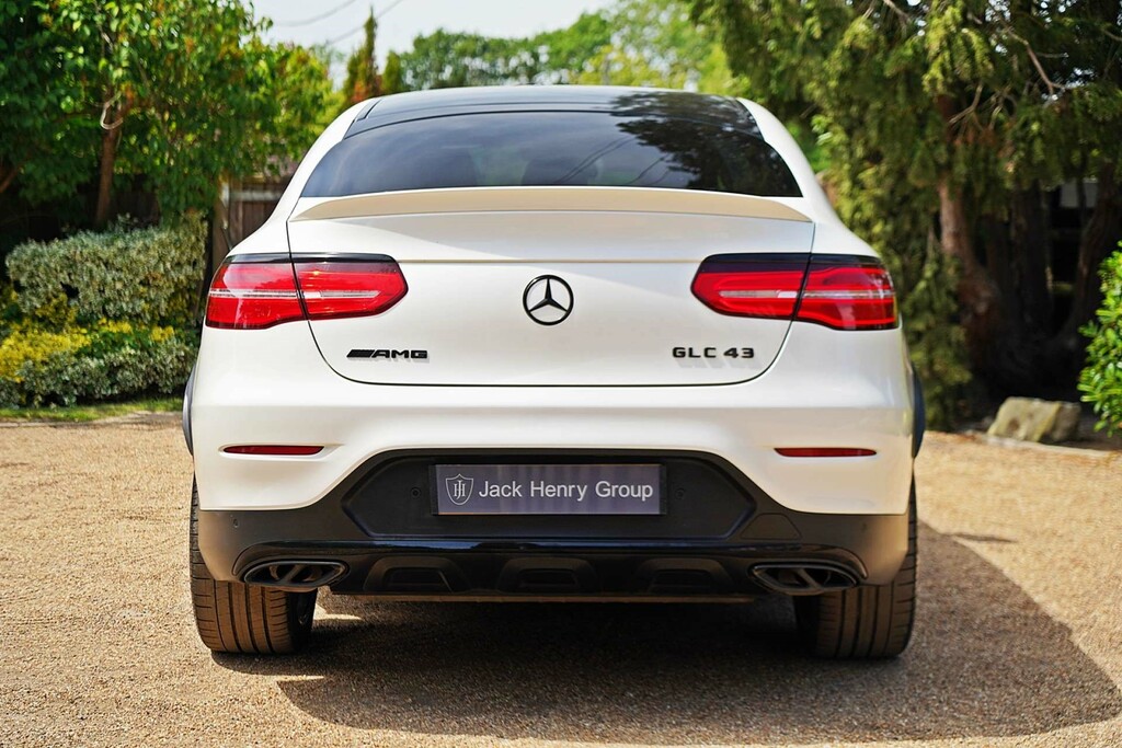 Mercedes-Benz GLC Class Premium 4Matic 4Wd White #4