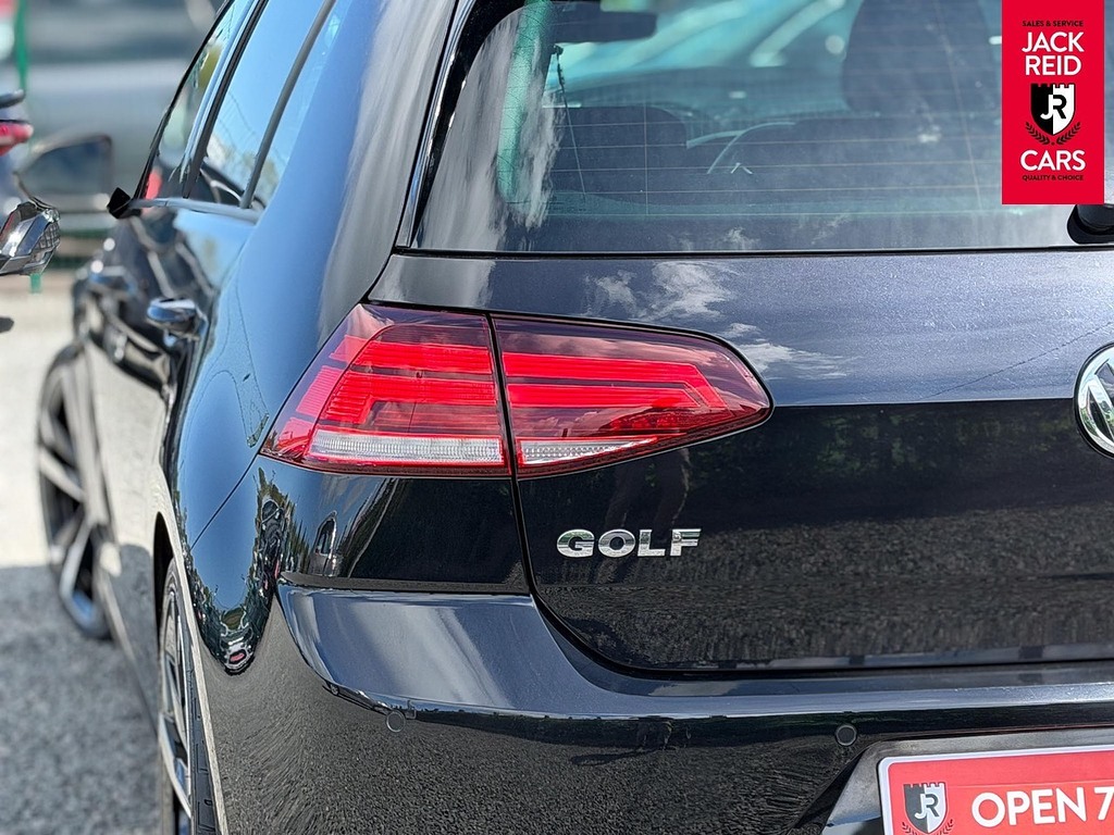 Volkswagen Golf Hatchback CX69OGP Black #4