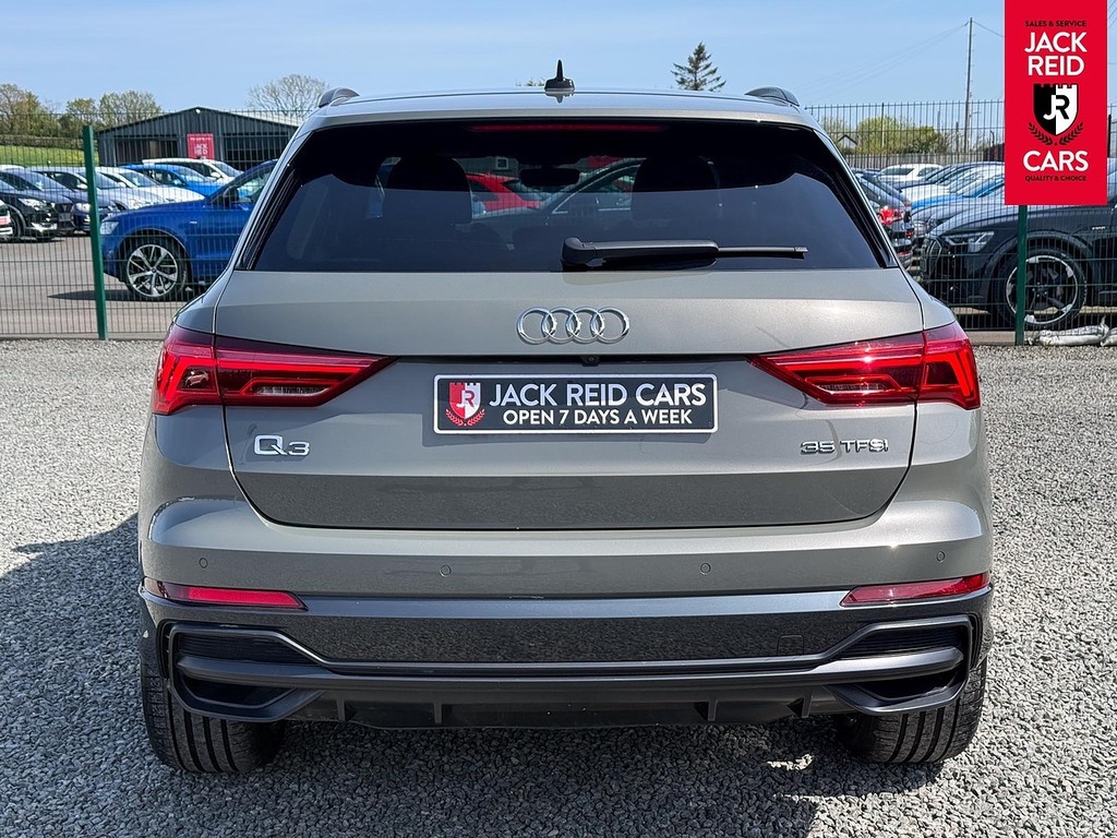 Audi Q3 Suv YO21FFR Grey #2