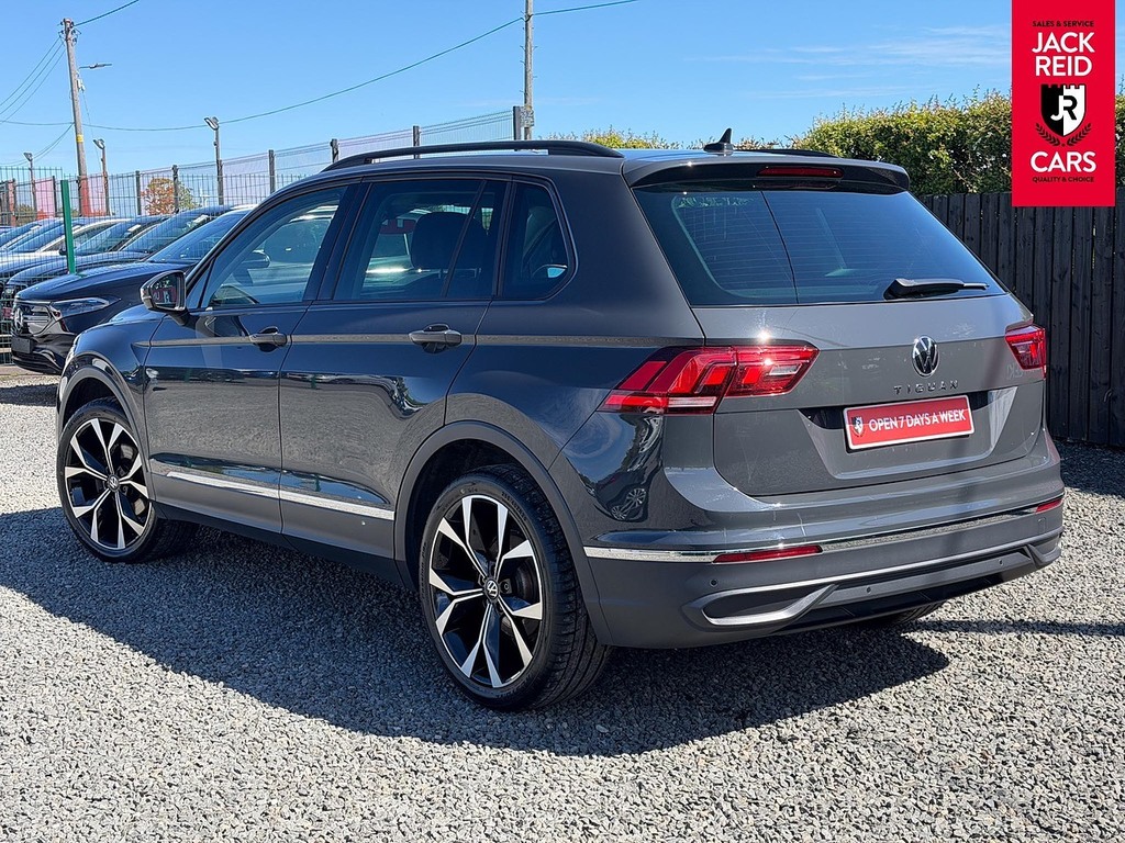Volkswagen Tiguan Suv VO21HSF Grey #2