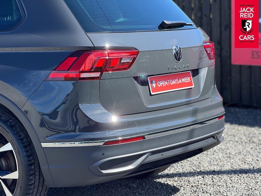 Volkswagen Tiguan Suv VO21HSF Grey #3
