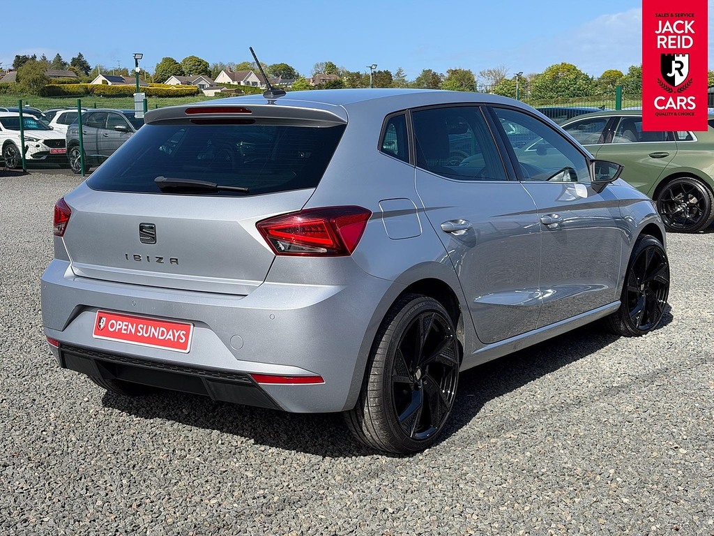 Seat Ibiza Hatchback FE71UYJ Silver #5