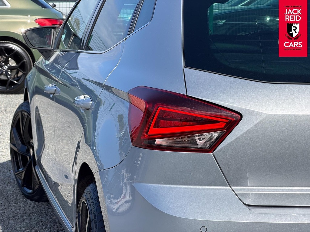 Seat Ibiza Hatchback FE71UYJ Silver #3