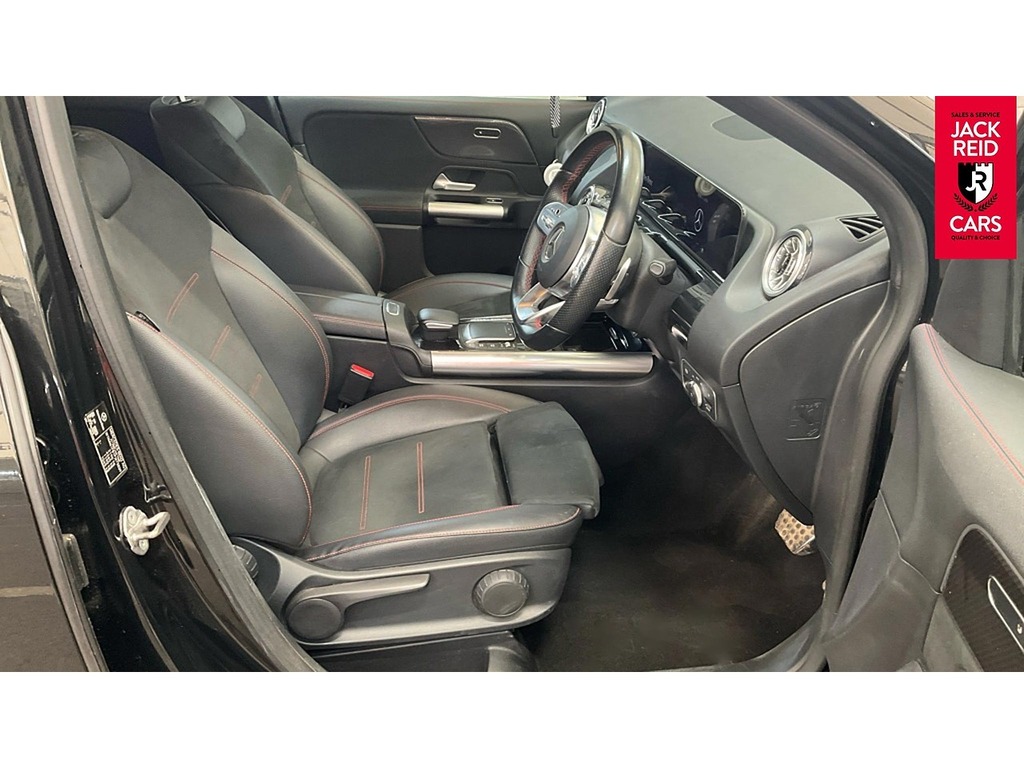Mercedes-Benz GLA Class Suv KN23YKX Black #5