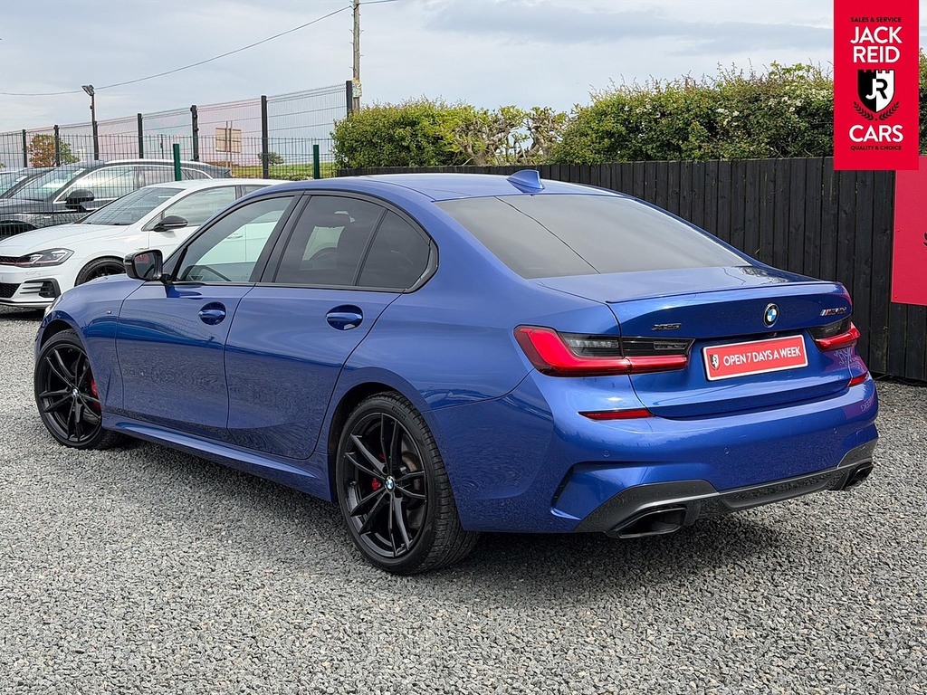 BMW 3 Series Saloon  Blue #2