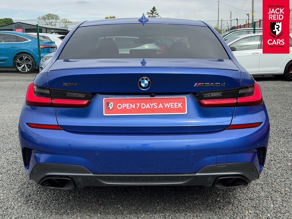 BMW 3 Series Saloon  Blue #6