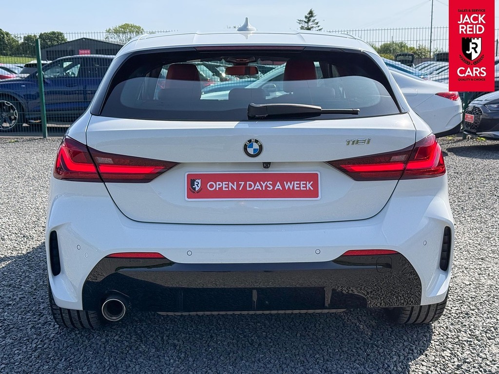 BMW 1 Series Hatchback EA21ZPV White #3