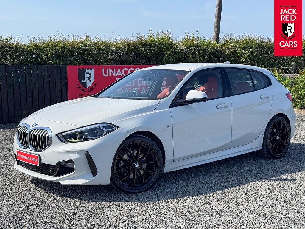 BMW 1 Series Hatchback White